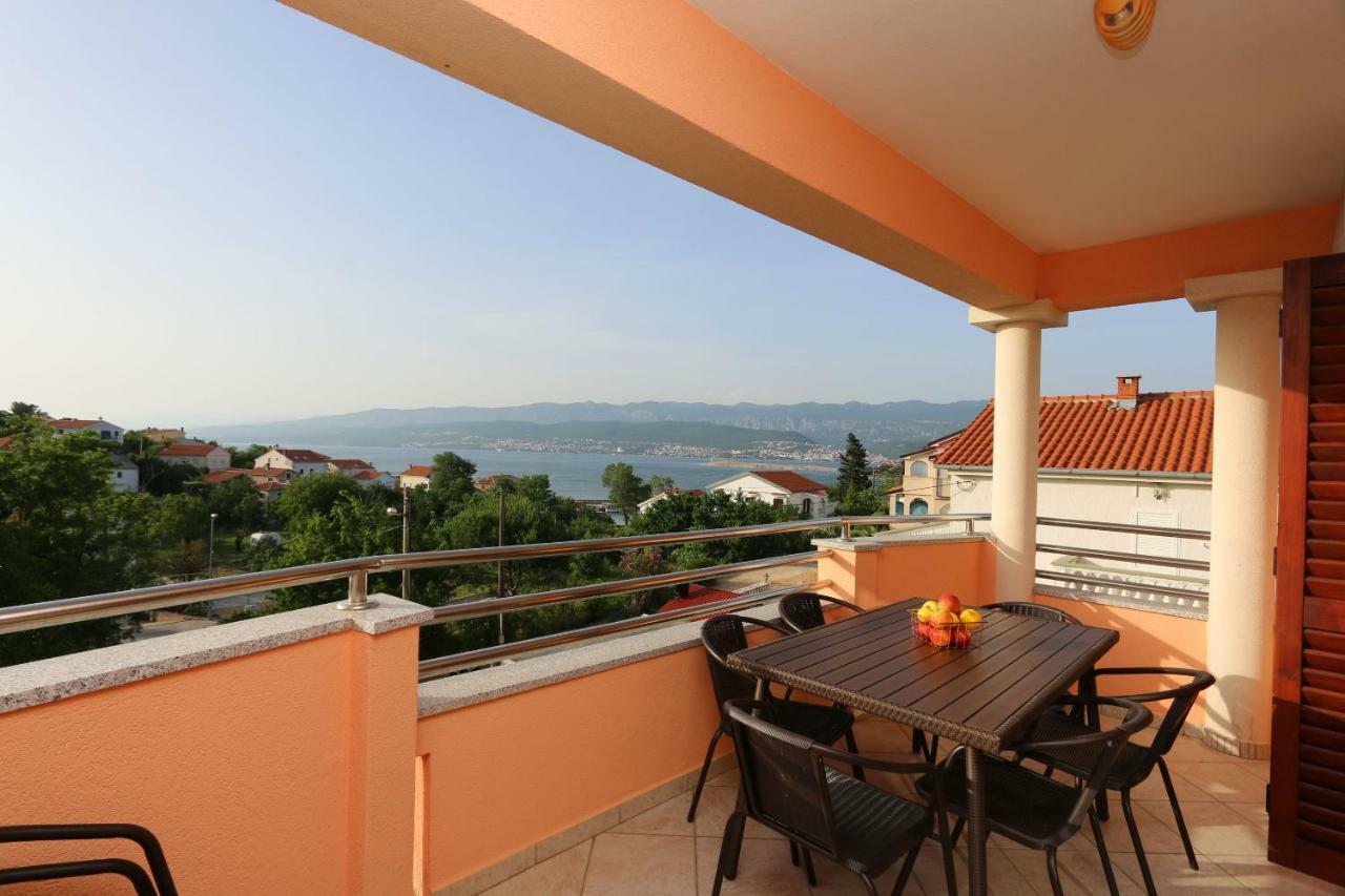 Apartment Dina Šilo Exteriér fotografie