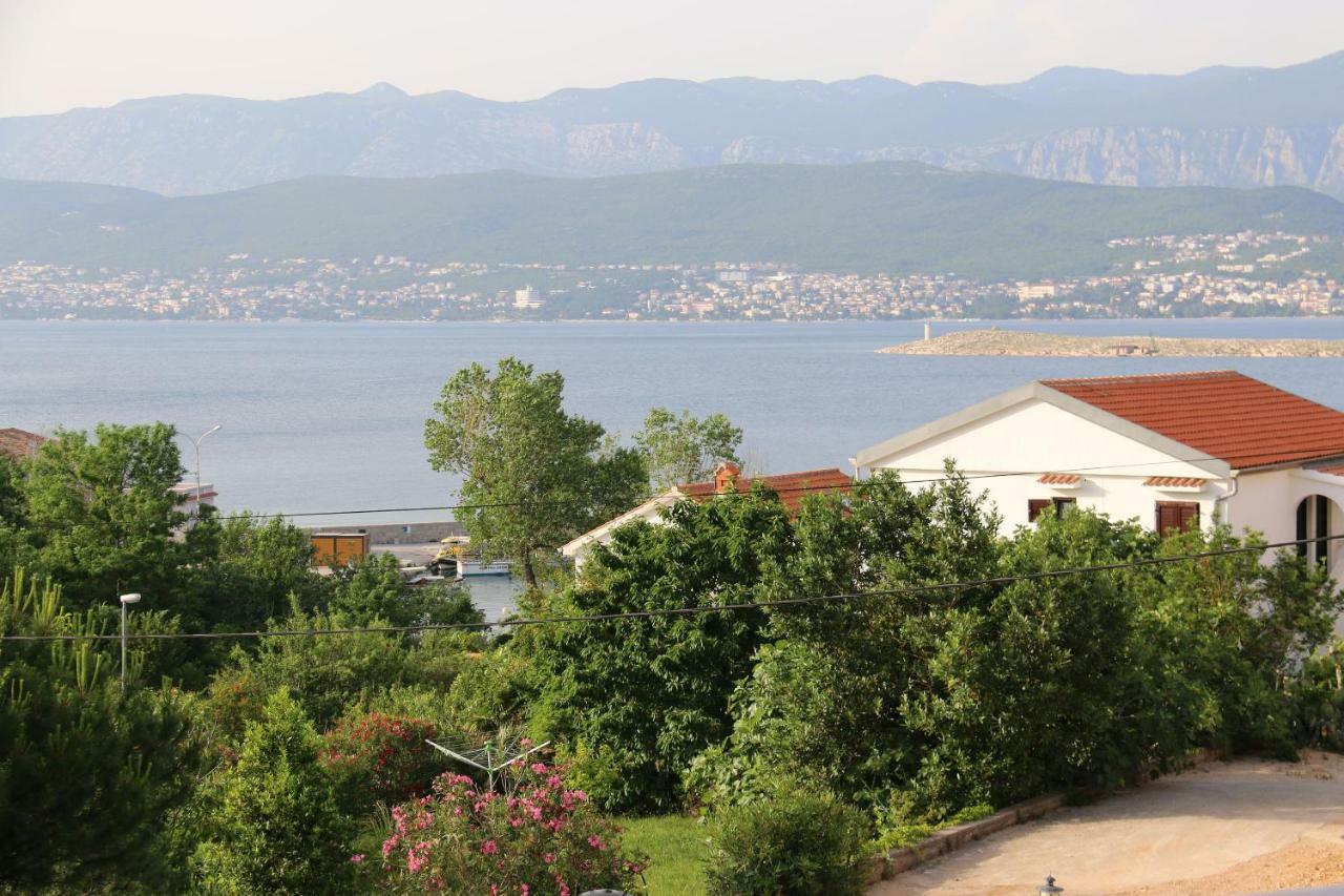 Apartment Dina Šilo Exteriér fotografie